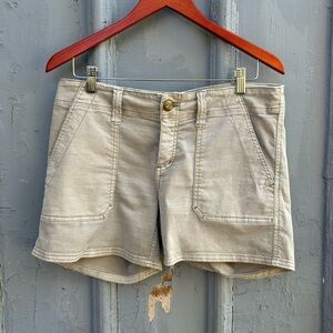 Free People Khaki Shorts, size 30